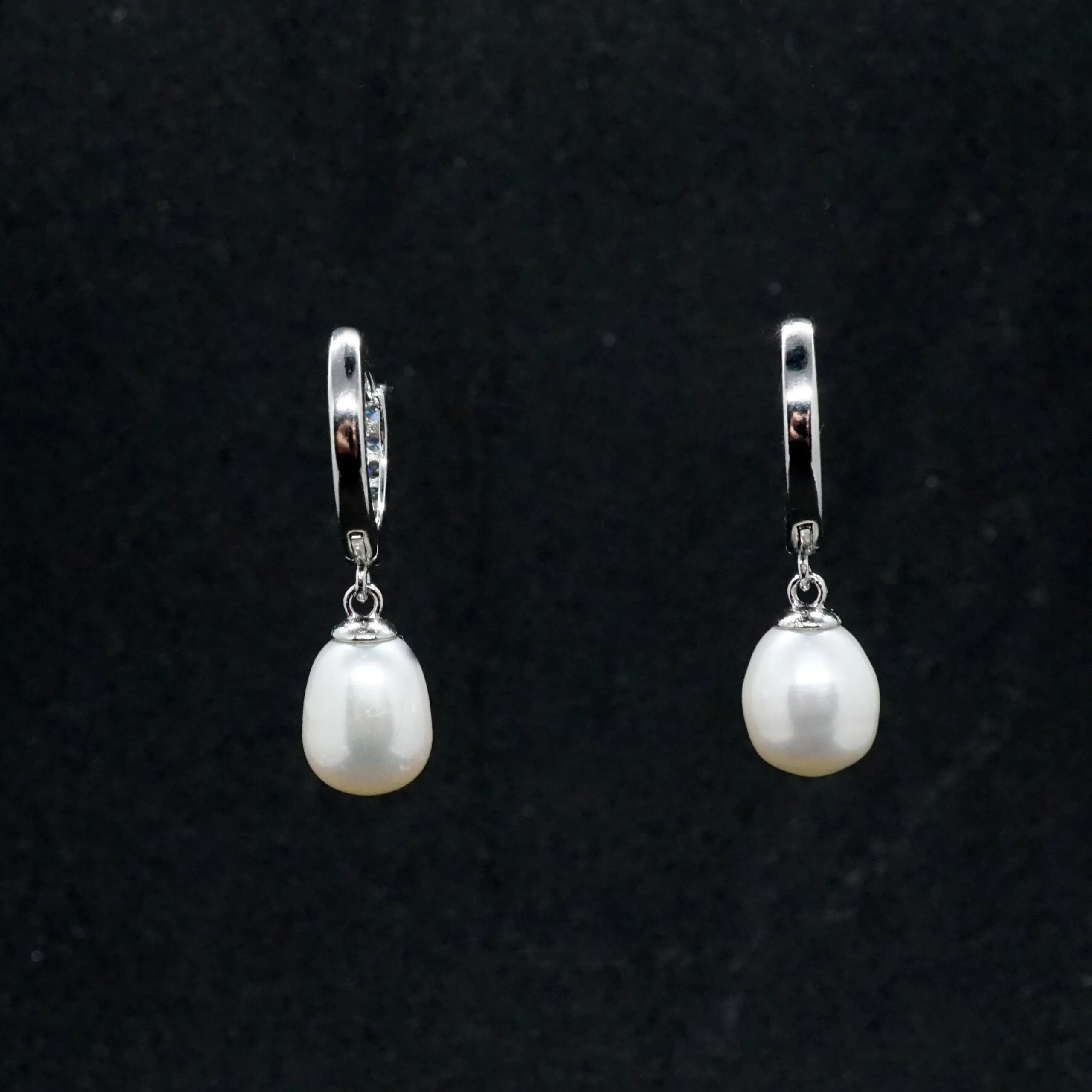 Aria X - Silver Freshwater Pearl Drop Earrings