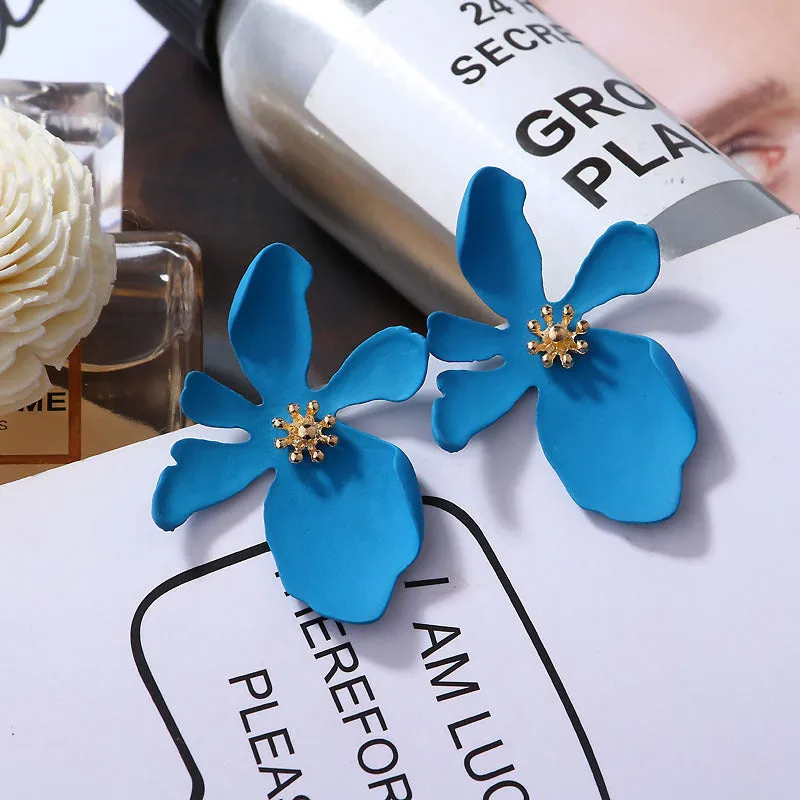 Elegant Korean Flower Drop Earrings for Stylish Women