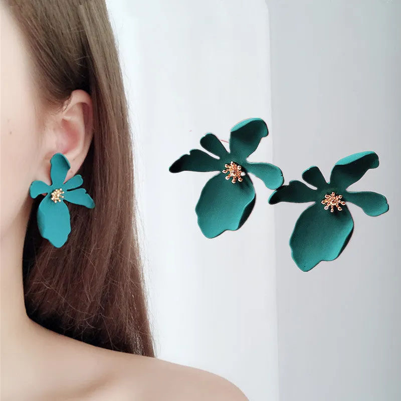 Elegant Korean Flower Drop Earrings for Stylish Women