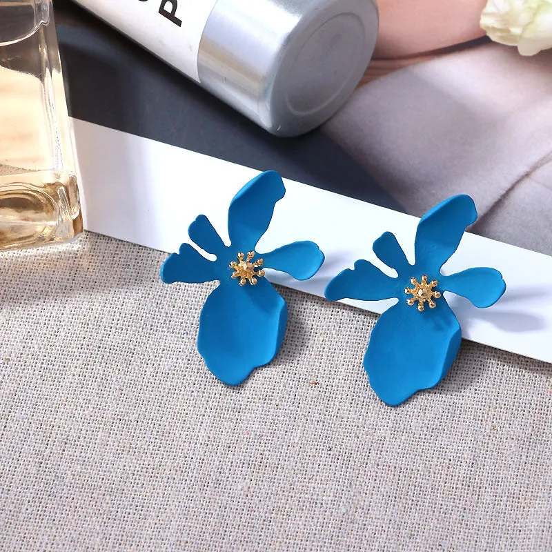 Elegant Korean Flower Drop Earrings for Stylish Women