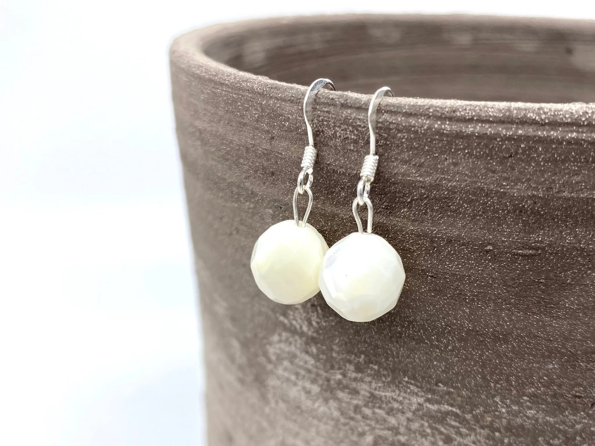 Minimalist Freshwater Pearl Earrings