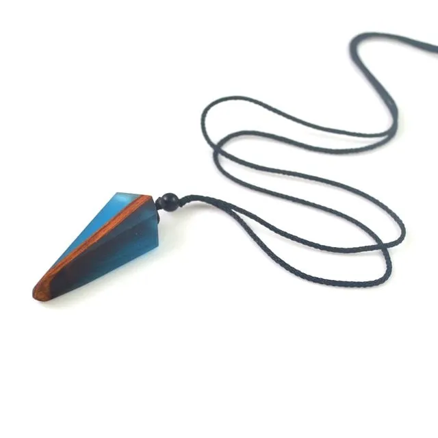 nowadaysfashion Vintage Men'Woman s Fashionable Wood Resin Necklace Pendant