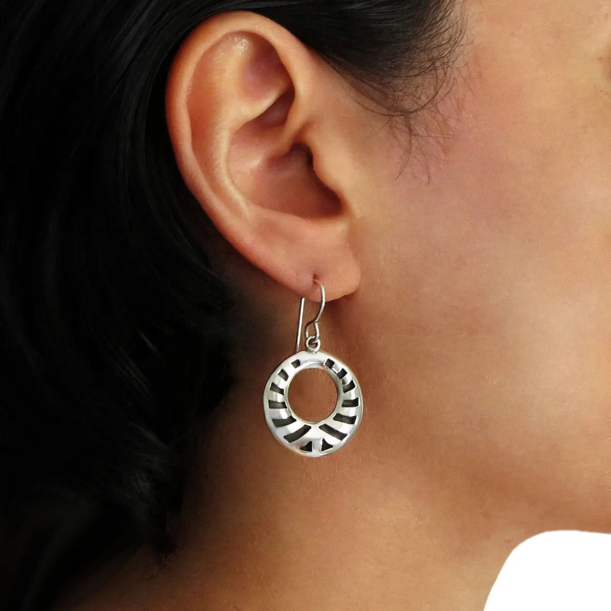 Shadow Box 925 Sterling Silver Circle Hoop Earrings