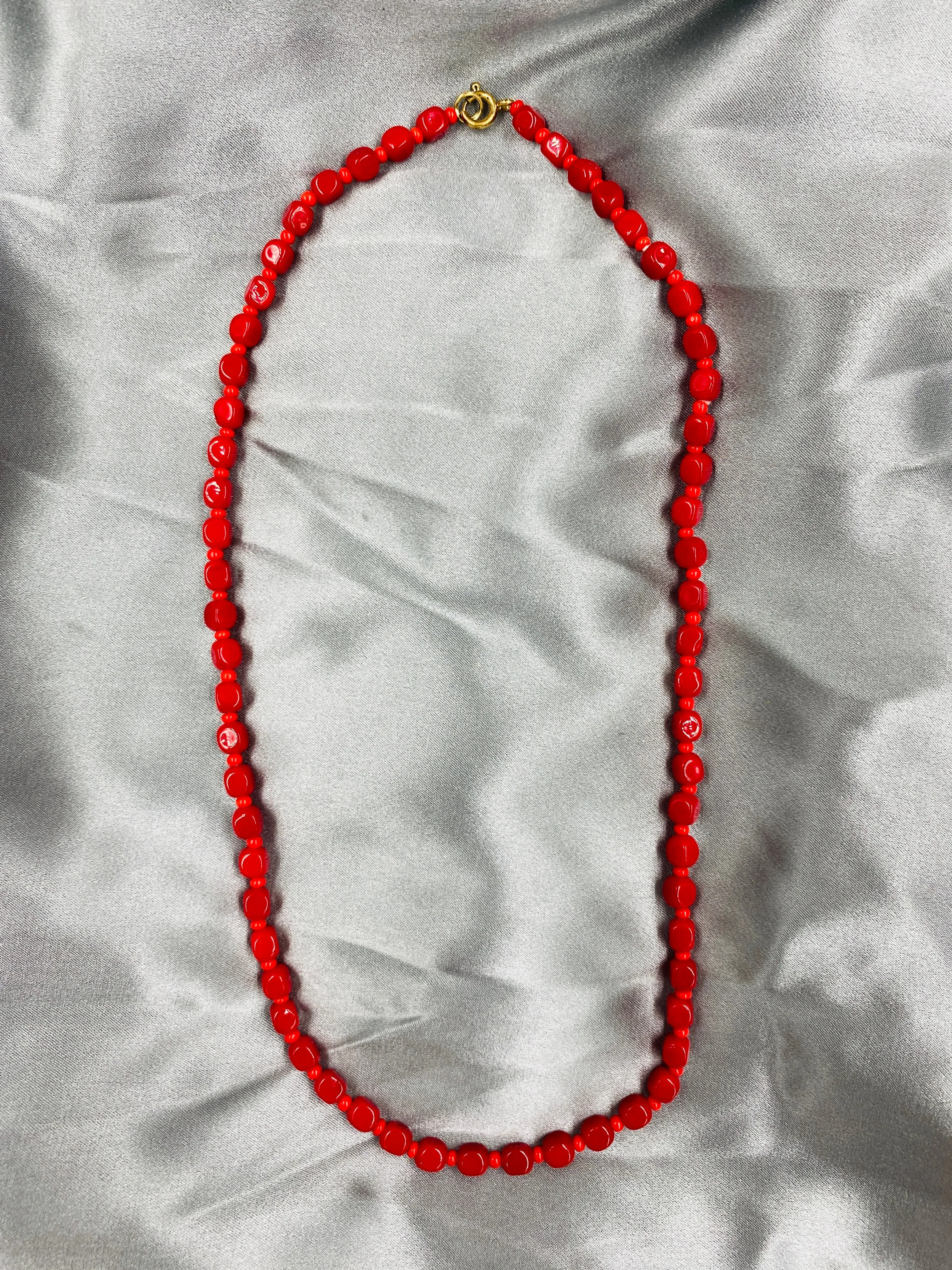 Vintage 1930s Red Glass Bead Necklace