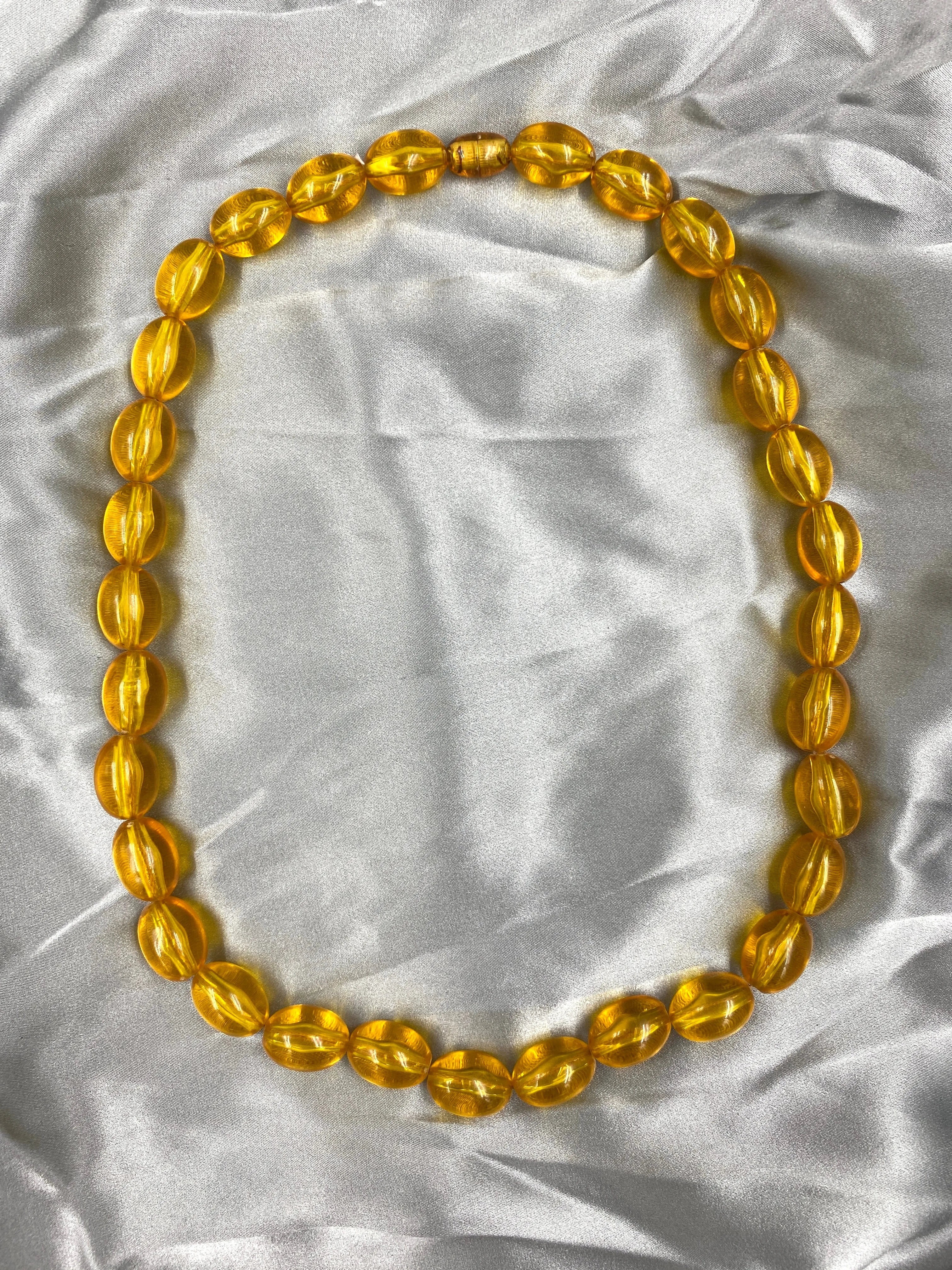 Vintage 1930s Yellow Lucite Bead Necklace