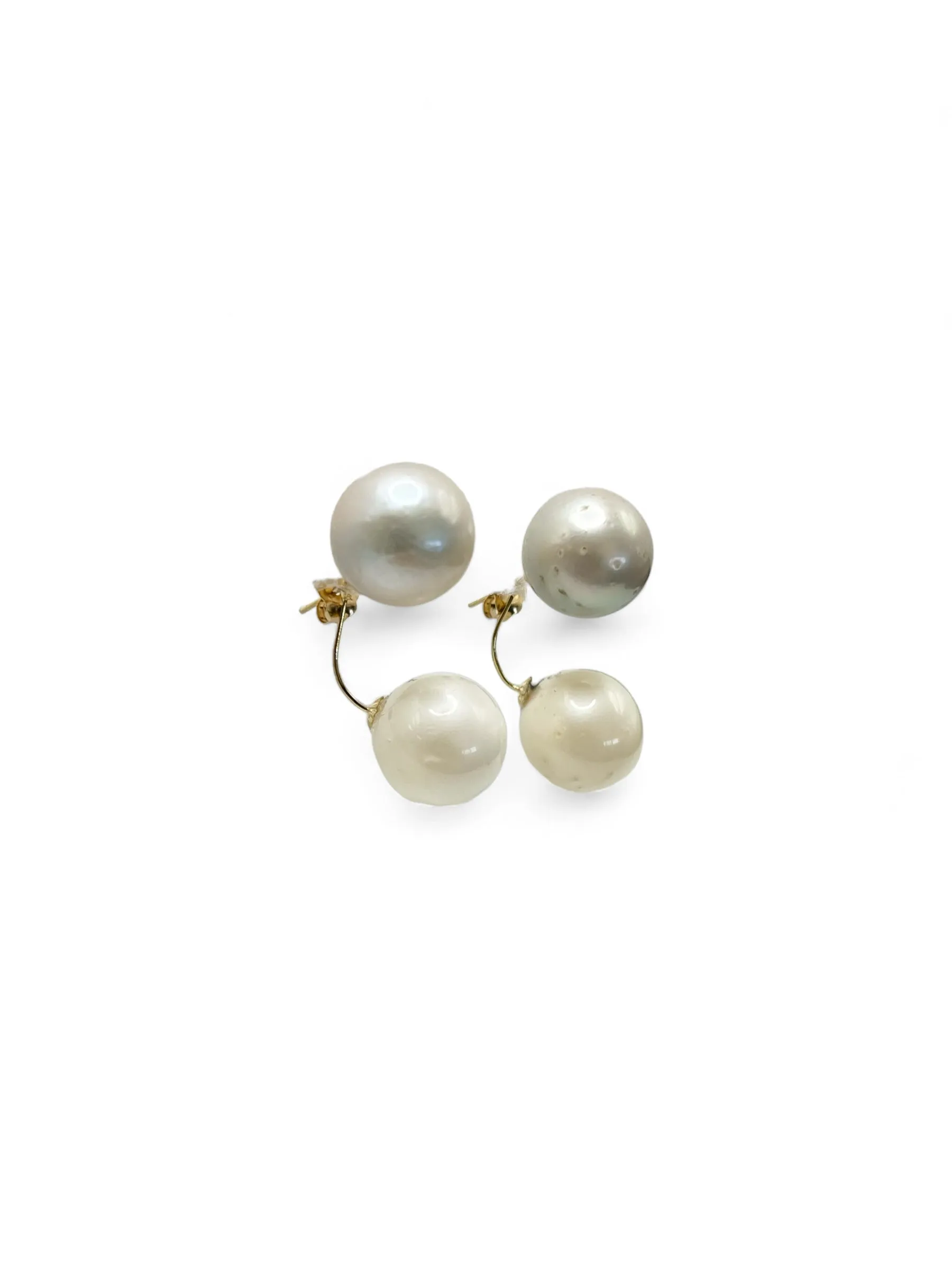 WHITE AND GRAY SOUTH SEA PEARL EARRINGS